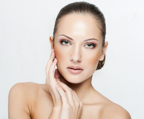woman with beauty face and clean face skin , glamour makeup