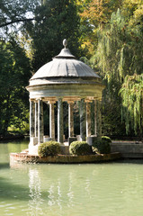 Obraz premium Chinescos pond, Prince's garden, Aranjuez (Madrid)