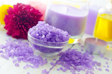 Fototapeta na wymiar Violet sea salt for spa and candle