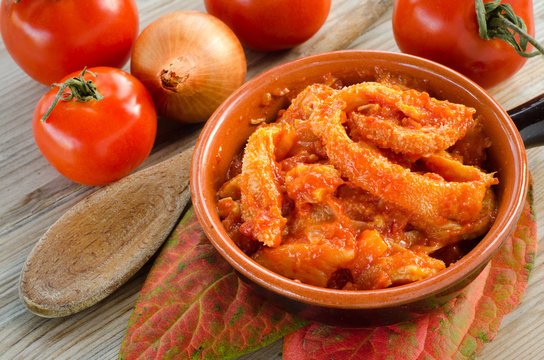 Trippa di vitello al sugo
