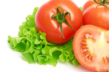 Tomato vegetable and lettuce salad