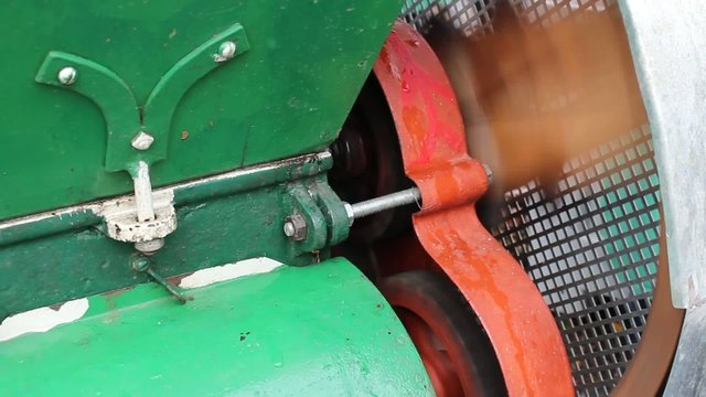 Apfelschreddermaschine