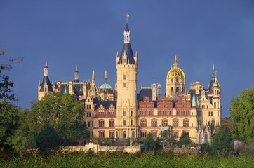 Fototapeta na wymiar Castle Schwerin - Schwerin pałac 04
