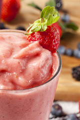 Fresh Organic Strawberry Smoothie
