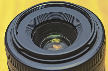 Prime DSLR lens