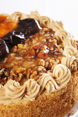 Cake with prunes and walnuts