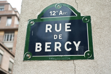 rue de Bercy à Paris 12ièm