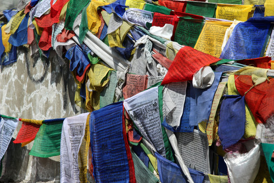 buddhist praying flag from rothang pass