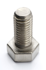 白背景にボルトのアップ