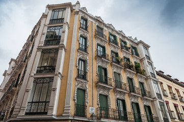 Fototapeta na wymiar Fasady z Madrytu
