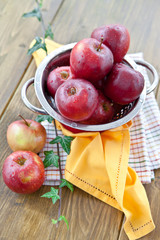 Fresh red apples