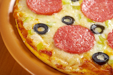 home pizza  Pepperoni