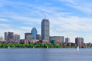 Fototapeta na wymiar Boston skyline nad rzeką