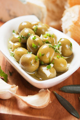 Green olives with garlic and parsley