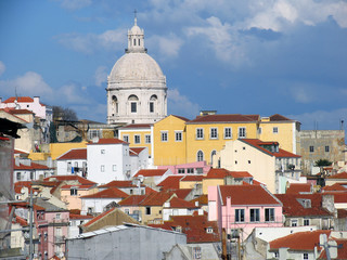 Fototapeta na wymiar Kirche Santa Engracia w Lissabon