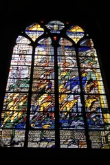  Glas in lood raam in de Saint-Paul-Saint-Louis kerk in Parijs © Atlantis