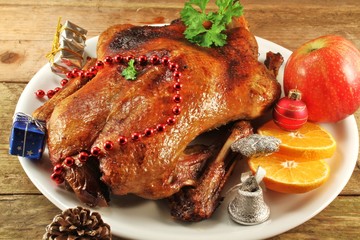 Weihnachtsgans angerichtet 