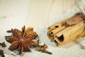 christmas spices cinnamon and anise
