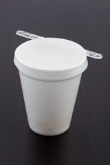 tazza di caffè in polistirene