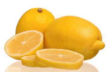Fototapeta na wymiar Fresh lemon