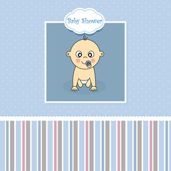 Anuncio nacimiento bebe niño. Gatear