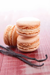 vanilla macaroons