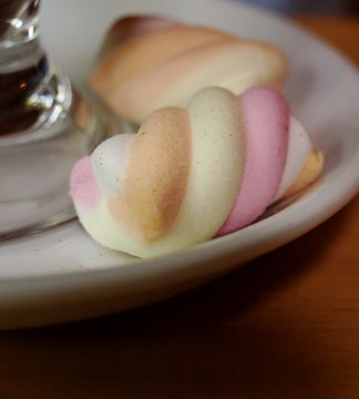Marshmellows auf Teller