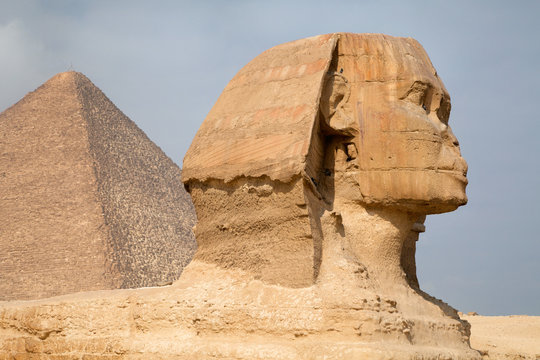 View of the Sphinx and Pyramid of Khafre, Cairo, Egypt