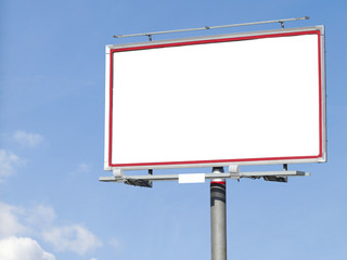 Obraz premium Blank white billboard on blue sky for your advertisement