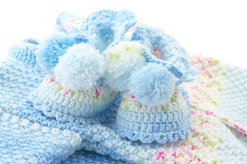 Baby's knitted clothes