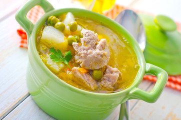 Fresh soup with meat and vegetables