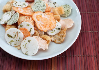 Mixed rice chips