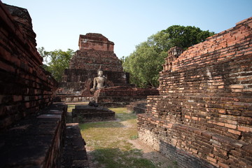 Fototapeta premium Sukothai ancient temple buddha thailand