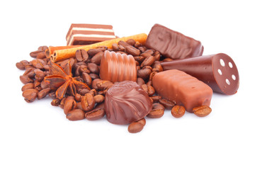 Chocolate sweets with spice and coffee beans