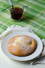 Shortbread with banana cream