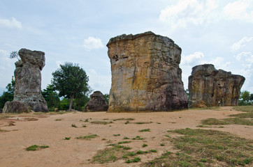 Mor Hin Khao, Thai Style Stone Henge