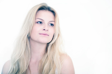 Sinnlich schauendes Mädchen