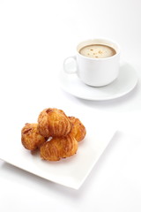 Croissants ball
