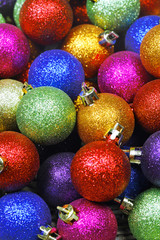 Obraz premium Bunte Christbaumkugeln