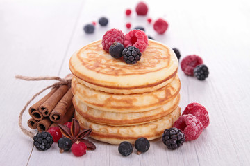 pancakes with berries fruits