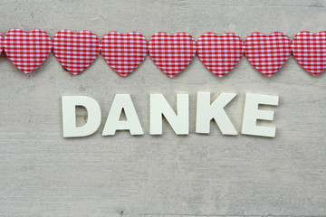 Dankeschrift mit Herzen