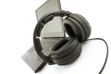 Headphone and notepad