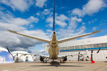 jet engine passenger plane