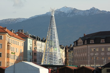 Kristall Christbaum, Weihnachtsbaum, Weihnachtsmarkt Innsbruck