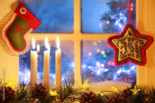 Свечи окно рождество Candles window Christmas загрузить