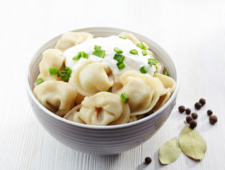 dumplings russian pelmeni