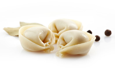 dumplings russian pelmeni