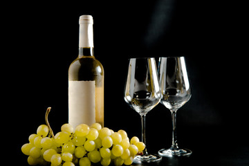 wein trauben weinkälche