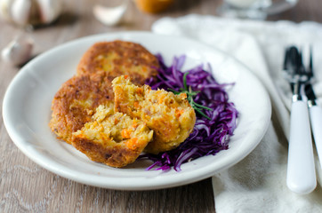 Vegetable cutlets of chick peas and carrots