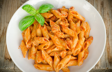 Mezze penne al rag&ugrave; di carne